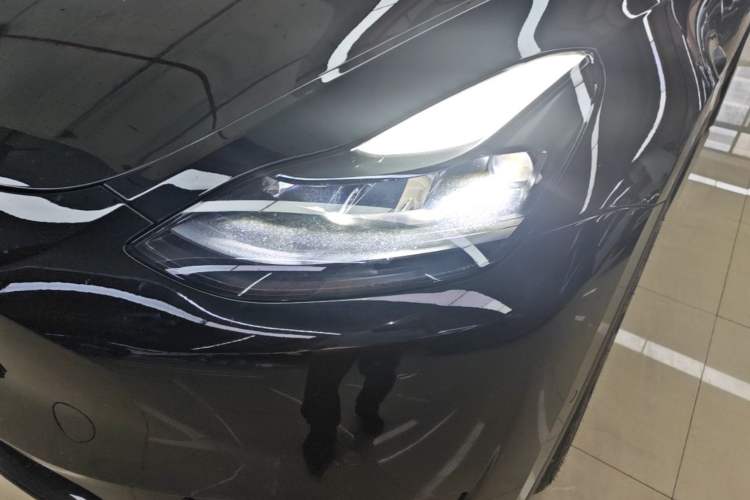 Used Tesla Model Y 2023 Rear-Wheel-Drive Version Left Front Headlight