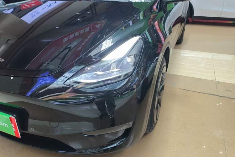Used Tesla Model Y 2023 Long-Range All-Wheel-Drive Version Left Front Headlight