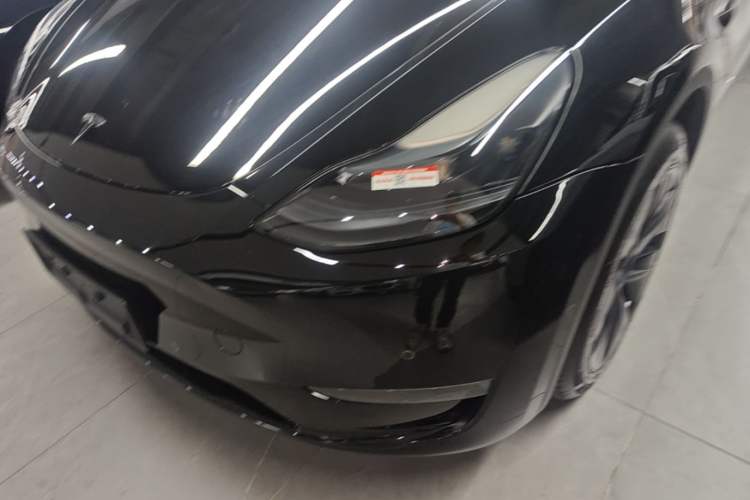 Used Tesla Model Y 2023 Long-Range All-Wheel-Drive Version Left Front Headlight