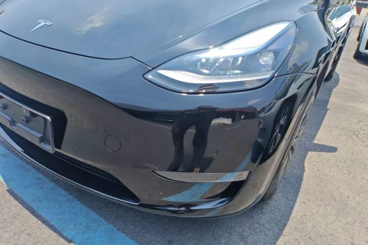 Used Tesla Model Y 2023 Long-Range All-Wheel-Drive Version Left Front Headlight