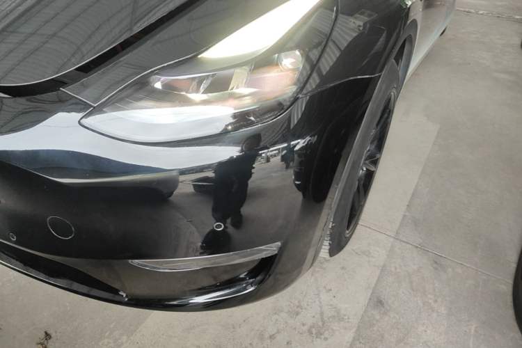 Used Tesla Model Y 2023 Long-Range All-Wheel-Drive Version Left Front Headlight