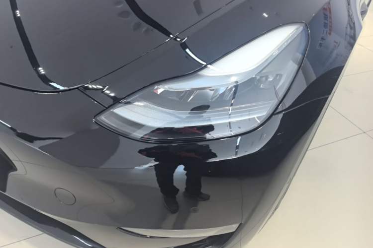 Used Tesla Model Y 2023 Long-Range All-Wheel-Drive Version Left Front Headlight