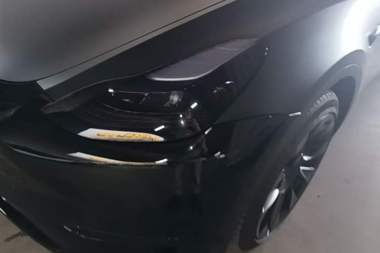 Used Tesla Model Y 2023 Long-Range All-Wheel-Drive Version Left Front Headlight