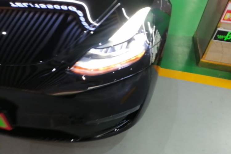Used Tesla Model Y 2023 Long-Range All-Wheel-Drive Version Left Front Headlight