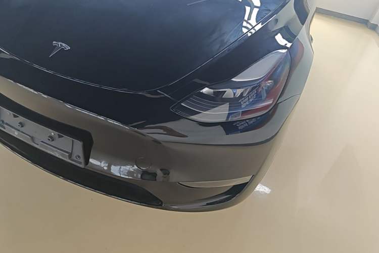 Used Tesla Model Y 2023 Long-Range All-Wheel-Drive Version Left Front Headlight