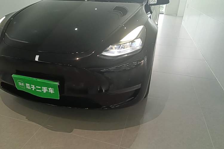 Used Tesla Model Y 2023 Long-Range All-Wheel-Drive Version Left Front Headlight
