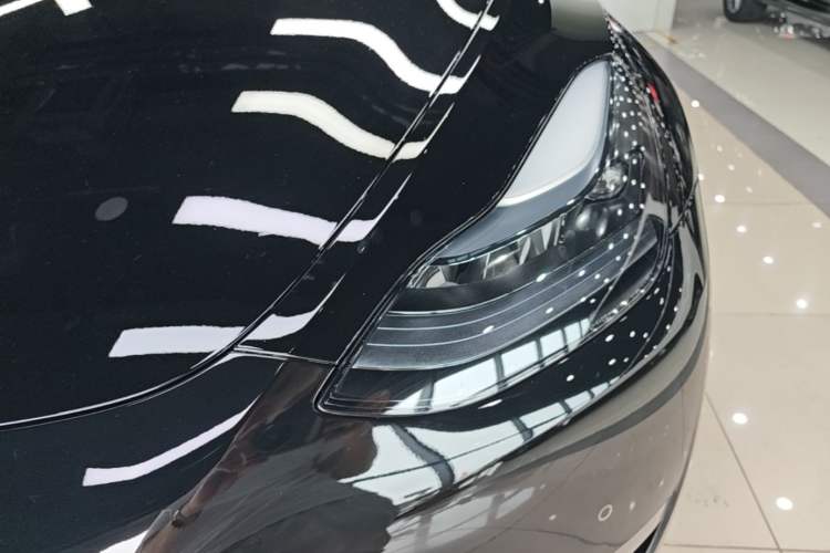 Used Tesla Model Y 2023 Long-Range All-Wheel-Drive Version Left Front Headlight