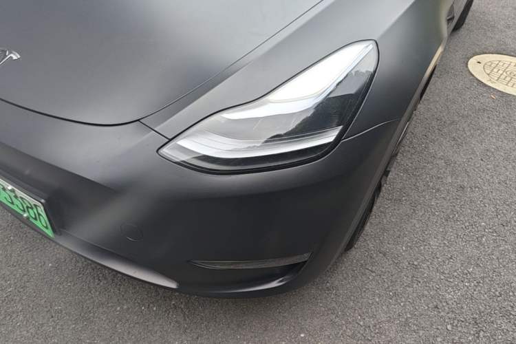 Used Tesla Model Y 2023 Long-Range All-Wheel-Drive Version Left Front Headlight