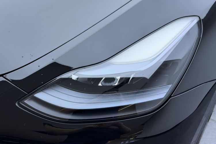 Used Tesla Model Y 2023 Rear-Wheel-Drive Version Left Front Headlight