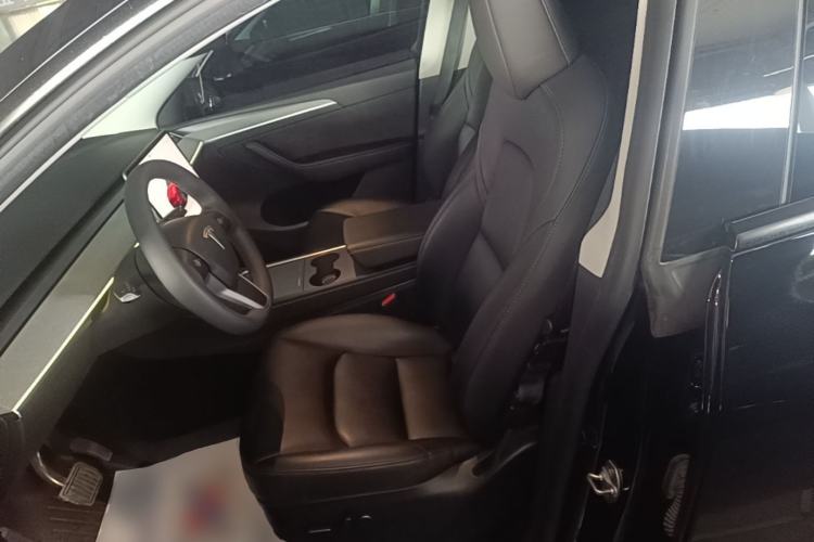 Used Tesla Model Y 2023 Rear-Wheel-Drive Version Left Front Seat