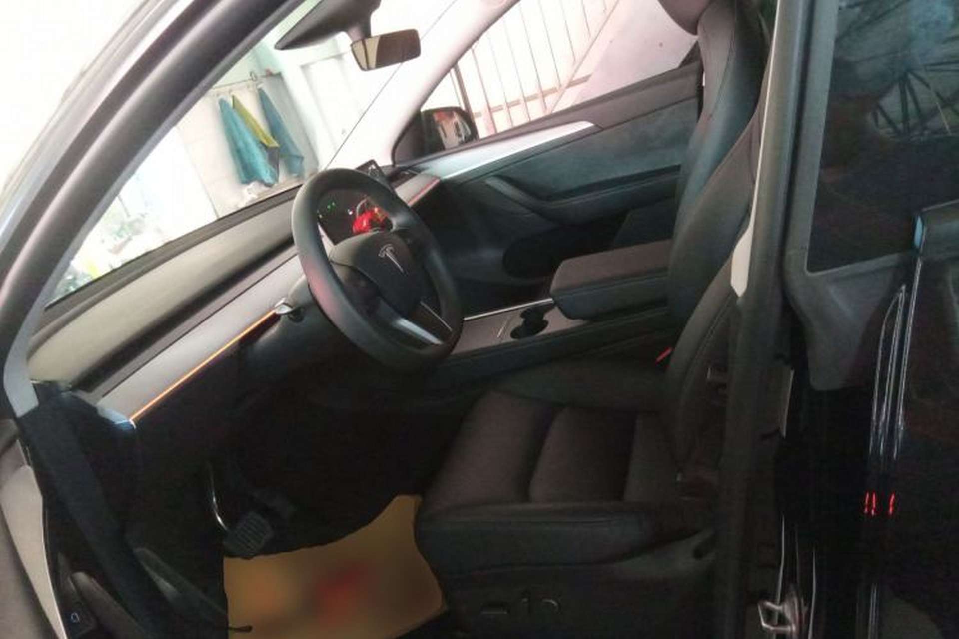 Used Tesla Model Y 2023 Rear-Wheel-Drive Version Left Front Seat