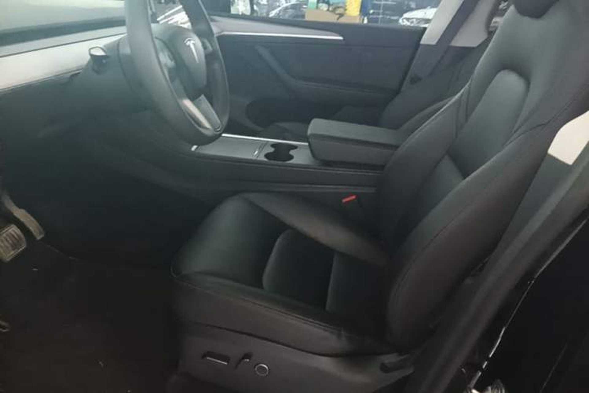 Used Tesla Model Y 2023 Rear-Wheel-Drive Version Left Front Seat