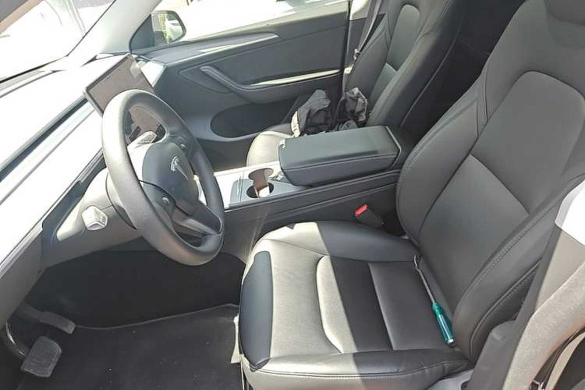 Used Tesla Model Y 2023 Rear-Wheel-Drive Version Left Front Seat