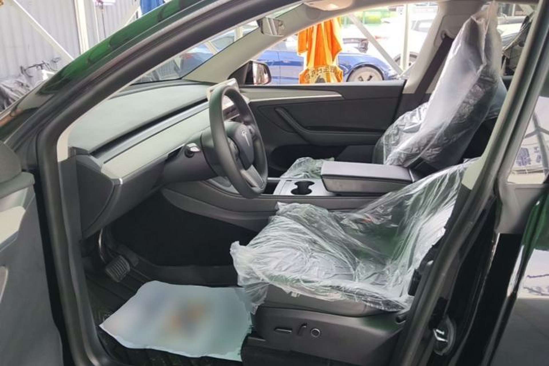 Used Tesla Model Y 2023 Rear-Wheel-Drive Version Left Front Seat
