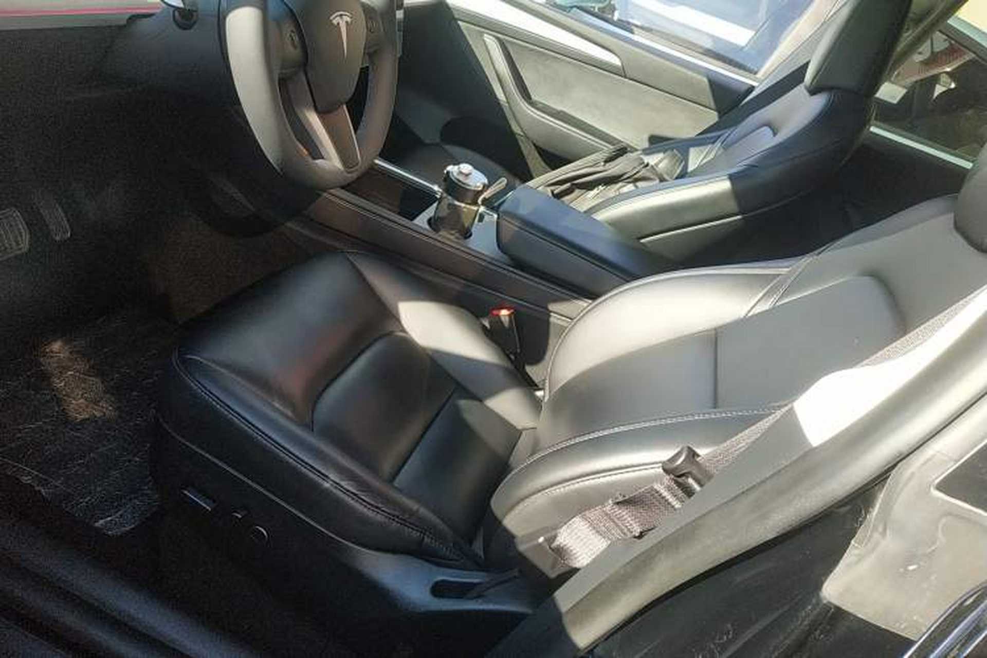 Used Tesla Model Y 2023 Rear-Wheel-Drive Version Left Front Seat