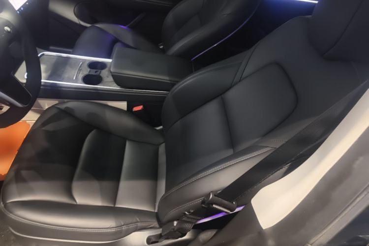Used Tesla Model Y 2023 Rear-Wheel-Drive Version Left Front Seat