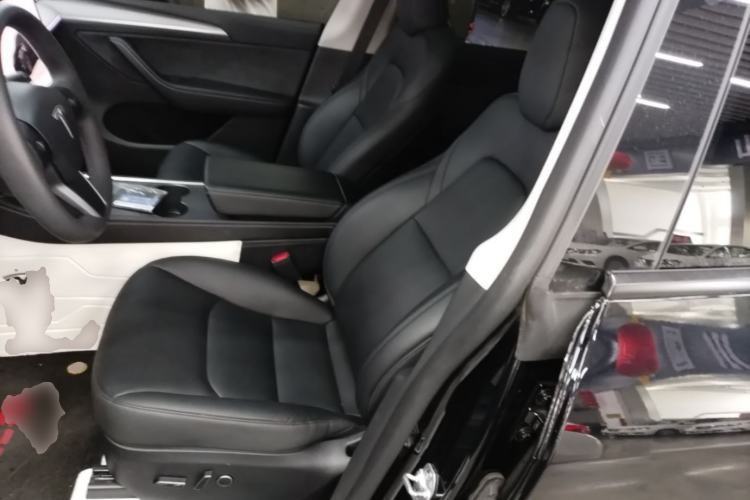 Used Tesla Model Y 2023 Rear-Wheel-Drive Version Left Front Seat