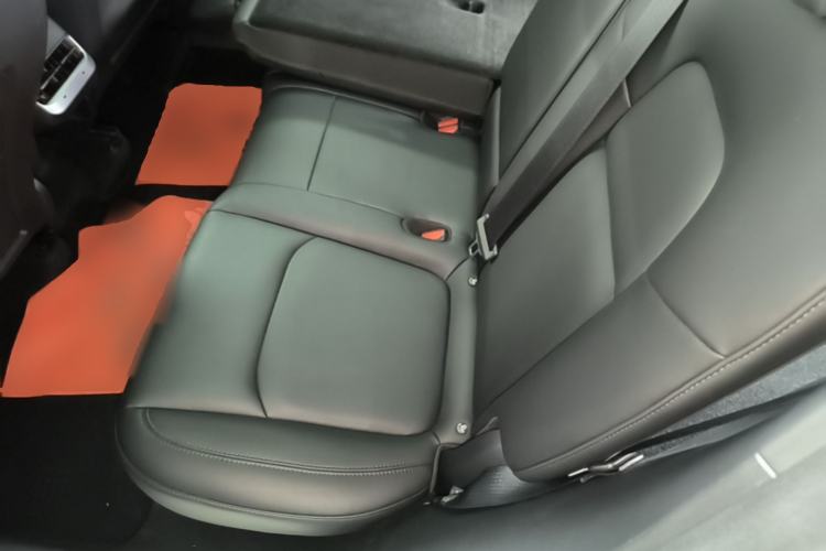 Used Tesla Model Y 2023 Rear-Wheel-Drive Version Left Rear Seat
