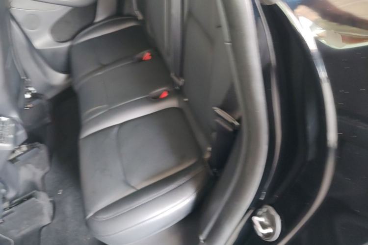 Used Tesla Model Y 2023 Rear-Wheel-Drive Version Left Rear Seat