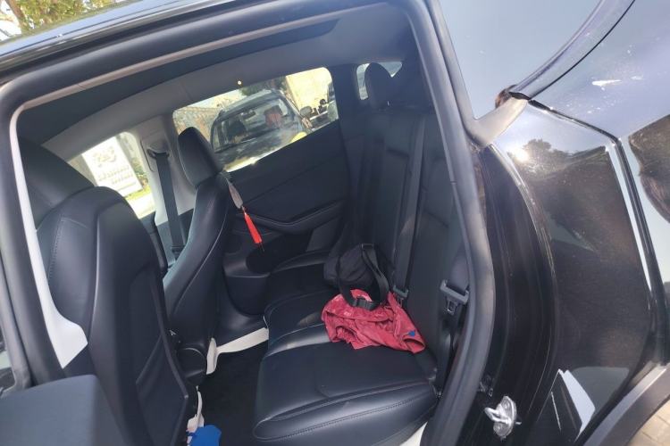 Used Tesla Model Y 2023 Rear-Wheel-Drive Version Left Rear Seat