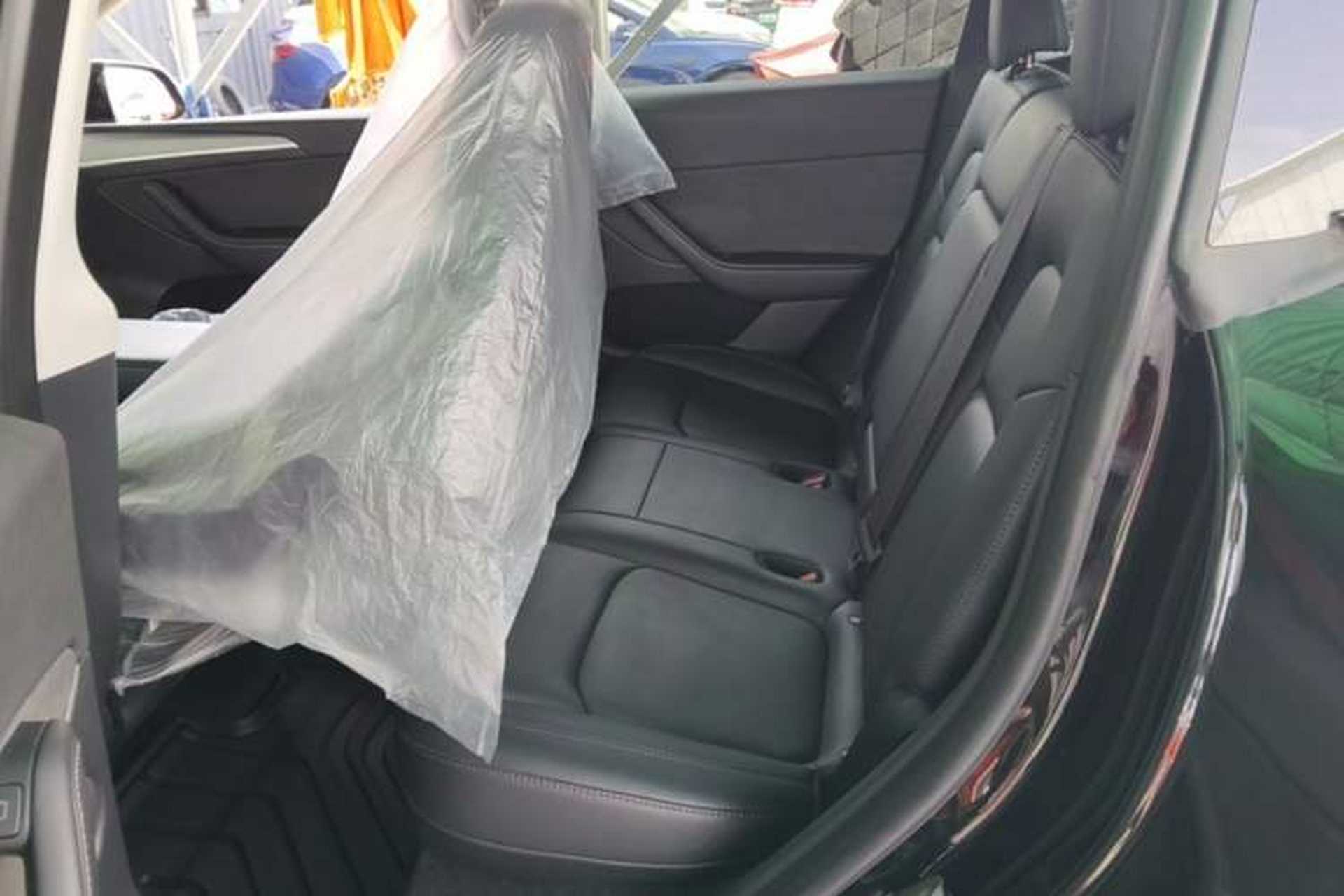 Used Tesla Model Y 2023 Rear-Wheel-Drive Version Left Rear Seat