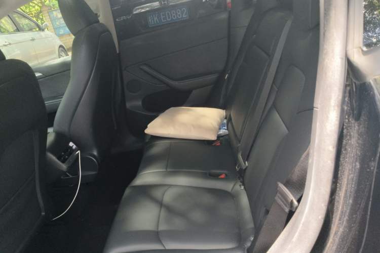 Used Tesla Model Y 2023 Rear-Wheel-Drive Version Left Rear Seat