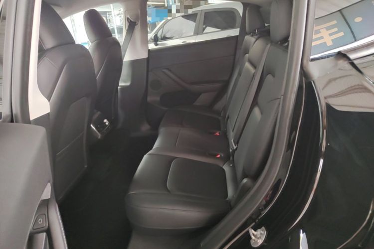 Used Tesla Model Y 2023 Rear-Wheel-Drive Version Left Rear Seat