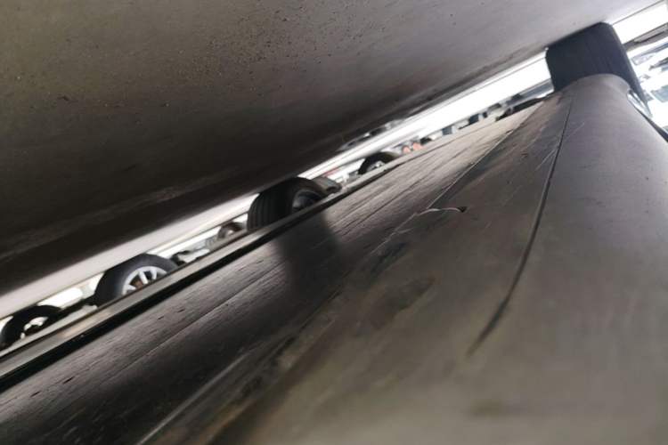 Used Tesla Model Y 2023 Rear-Wheel-Drive Version Left Side Sill