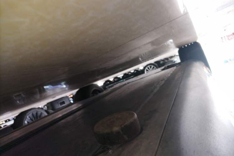 Used Tesla Model Y 2023 Rear-Wheel-Drive Version Left Side Sill