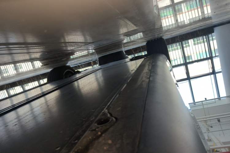 Used Tesla Model Y 2023 Rear-Wheel-Drive Version Left Side Sill
