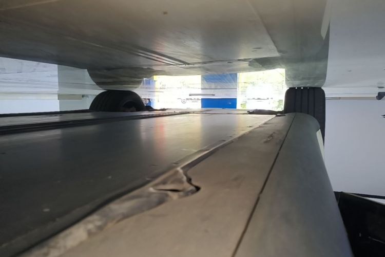 Used Tesla Model Y 2023 Rear-Wheel-Drive Version Left Side Sill