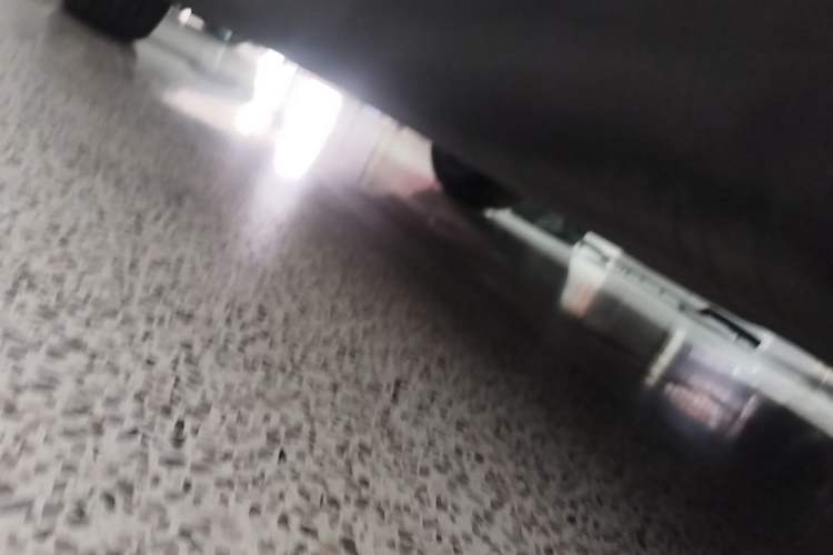 Used Tesla Model Y 2023 Rear-Wheel-Drive Version Left Side Sill