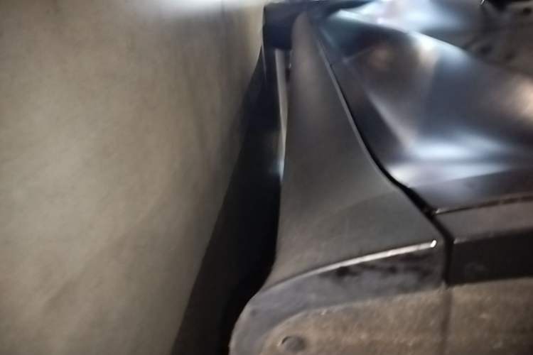 Used Tesla Model Y 2023 Rear-Wheel-Drive Version Left Side Sill