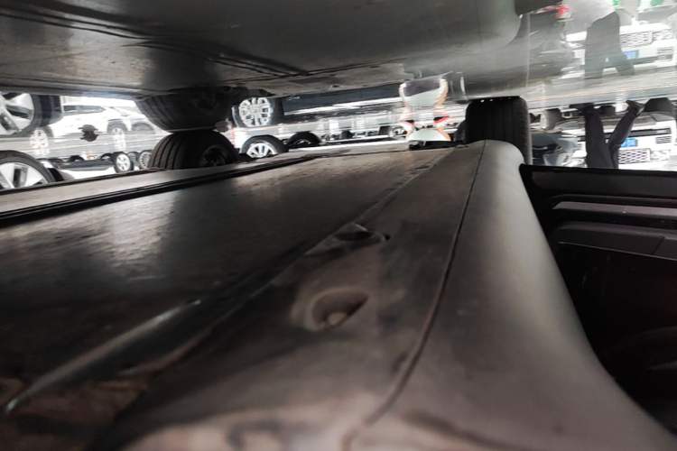 Used Tesla Model Y 2023 Rear-Wheel-Drive Version Left Side Sill