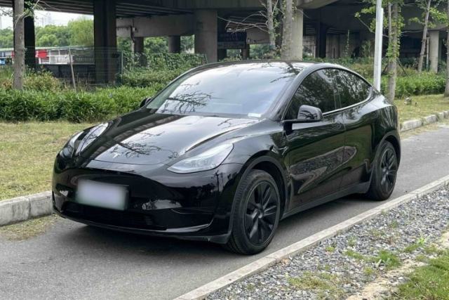 Used Tesla Model Y 2023 Rear-Wheel-Drive Version