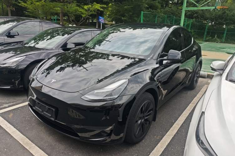 Used Tesla Model Y 2023 Long-Range All-Wheel-Drive Version Guazi used car, China used car export, Used car for sale, Used  cars, Cheapest cars for sale