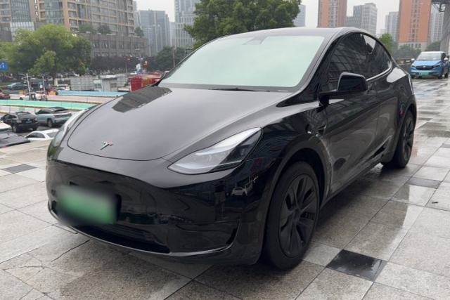 Used Tesla Model Y 2023 Rear-Wheel-Drive Version