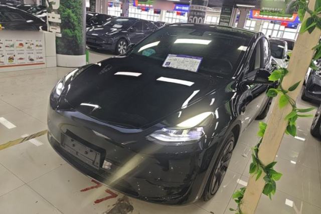 Used Tesla Model Y 2023 Rear-Wheel-Drive Version