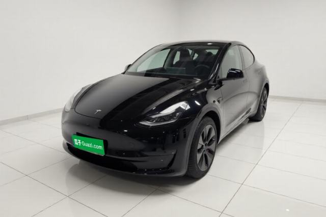Used Tesla Model Y 2023 Rear-Wheel-Drive Version