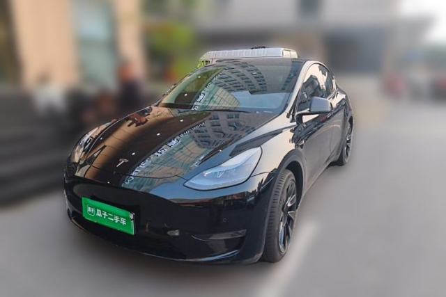Used Tesla Model Y 2023 Long-Range All-Wheel-Drive Version