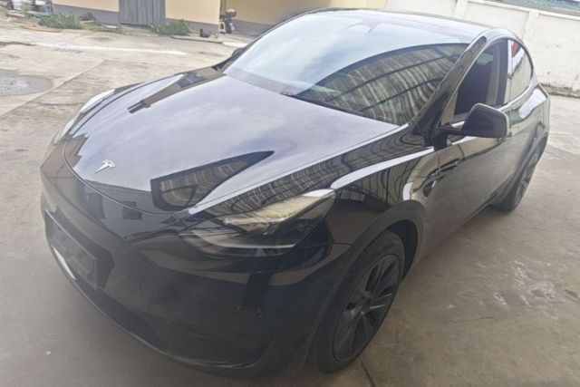 Used Tesla Model Y 2023 Rear-Wheel-Drive Version