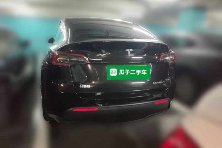 Used Tesla Model Y 2023 Long-Range All-Wheel-Drive Version Rear