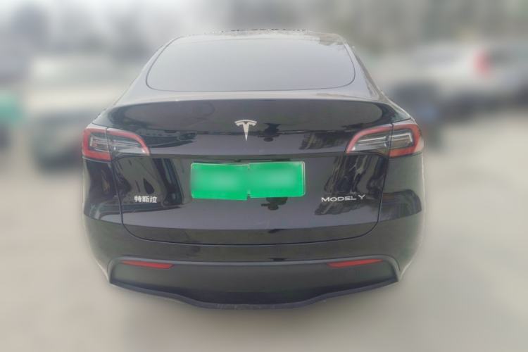 Used Tesla Model Y 2023 Long-Range All-Wheel-Drive Version Rear