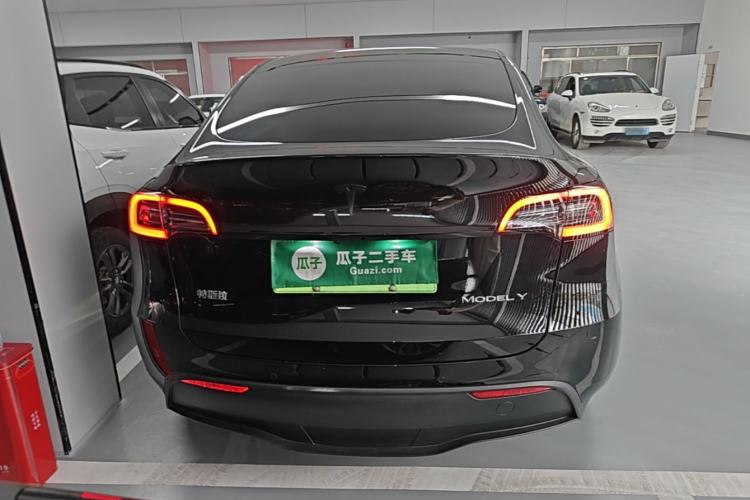 Used Tesla Model Y 2023 Rear-Wheel-Drive Version Rear