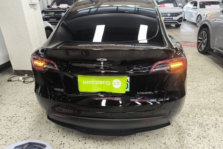 Used Tesla Model Y 2023 Rear-Wheel-Drive Version Rear