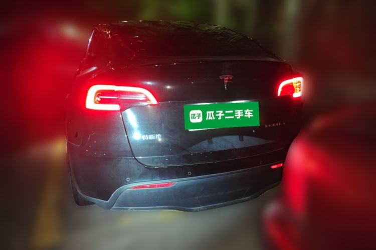 Used Tesla Model Y 2023 Long-Range All-Wheel-Drive Version Rear
