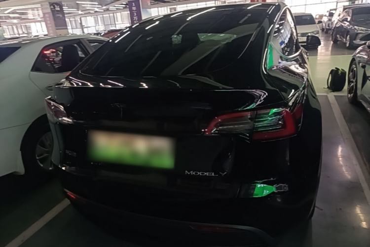 Used Tesla Model Y 2023 Rear-Wheel-Drive Version Rear