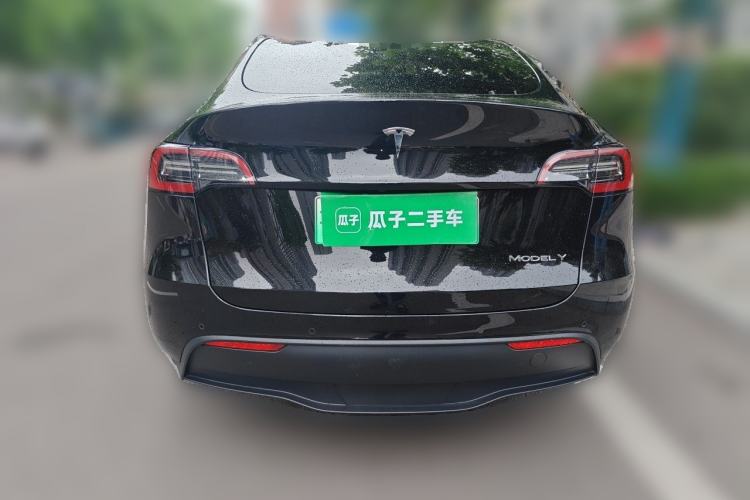 Used Tesla Model Y 2023 Long-Range All-Wheel-Drive Version Rear