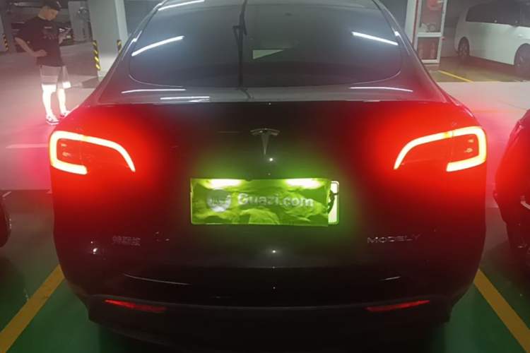 Used Tesla Model Y 2023 Rear-Wheel-Drive Version Rear