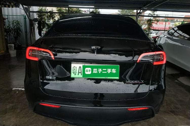 Used Tesla Model Y 2023 High-Performance All-Wheel-Drive Version Rear